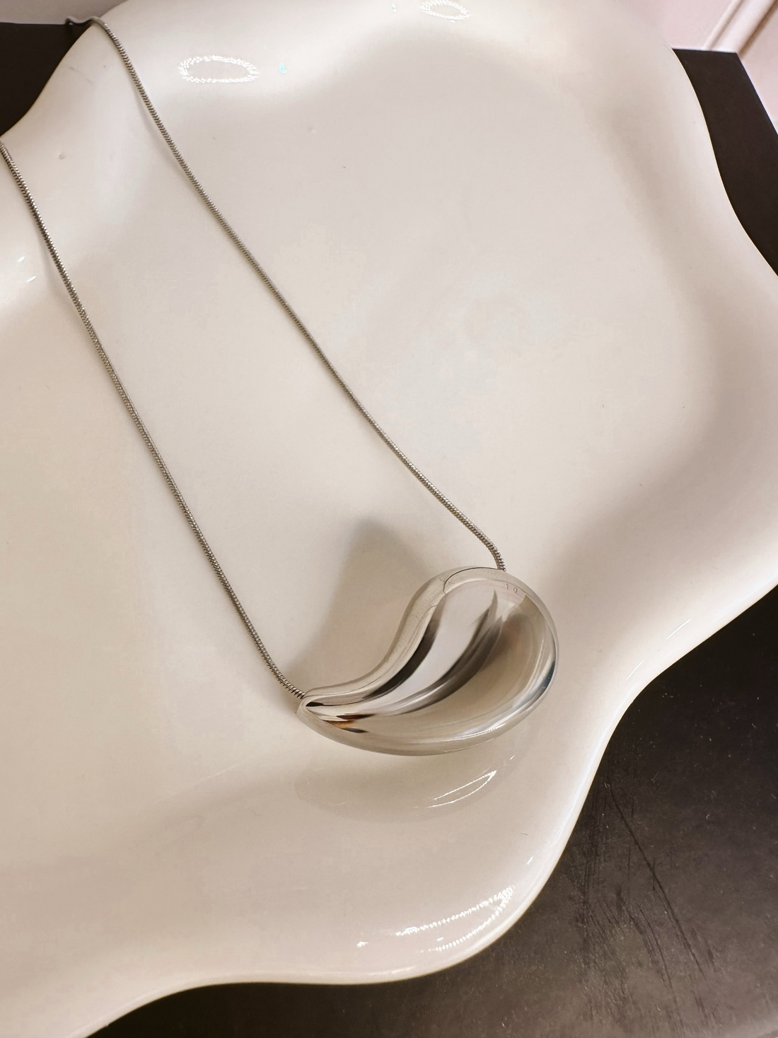 Collar gota