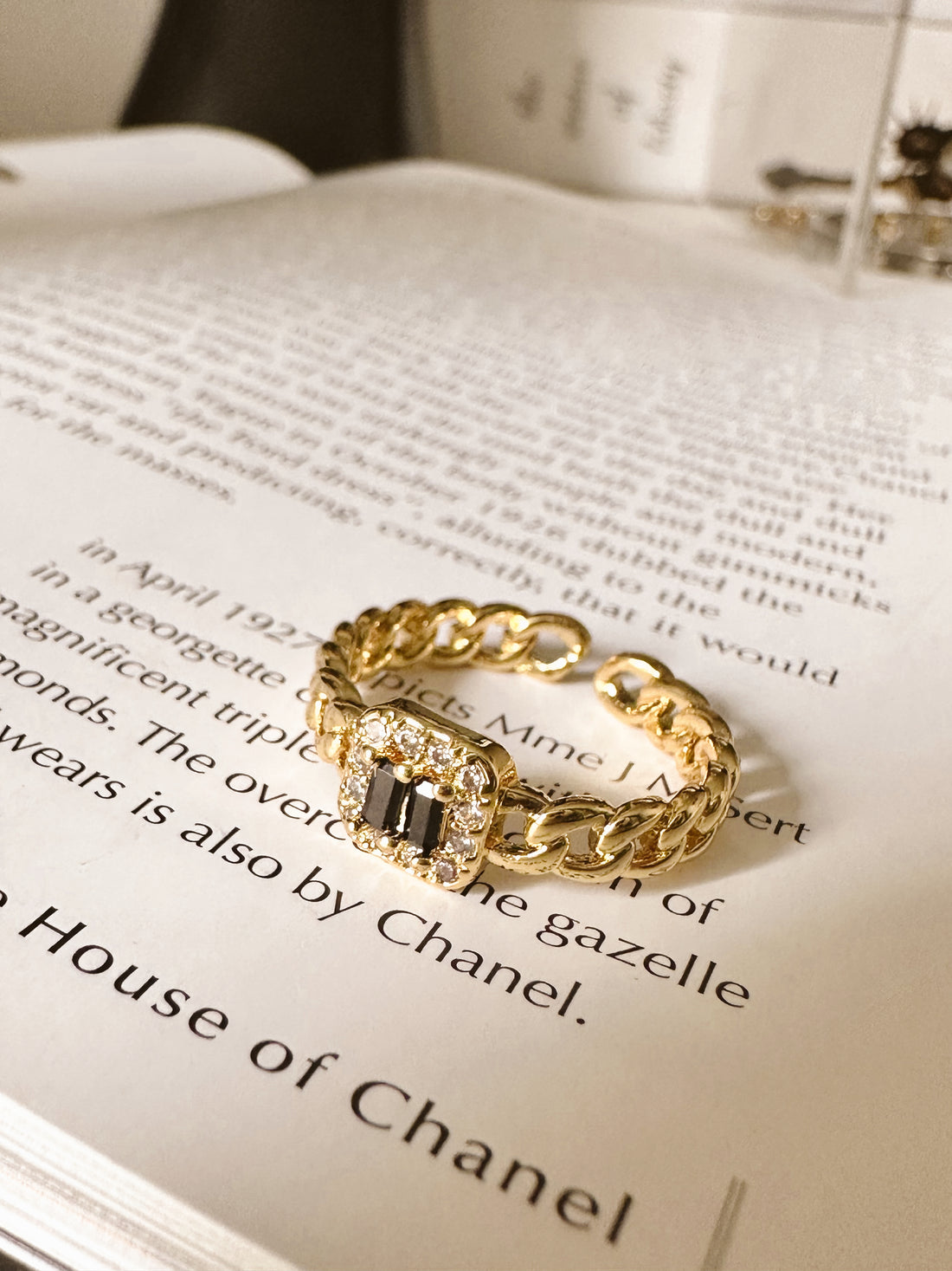 Anillo Eslabón Topacio Negro
