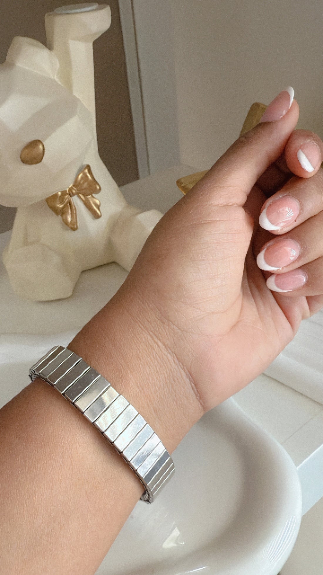Pulsera elástica plateada