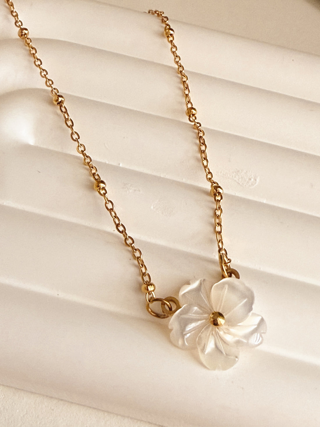 Collar Flor Hawaiana